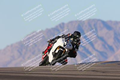 media/Jan-13-2025-Ducati Revs (Mon) [[8d64cb47d9]]/3-B Group/Session 5 (Turn 9)/